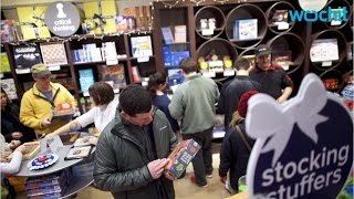 U.S. Retail Sales Weak, Consumer Spending Gauge Barely Rises